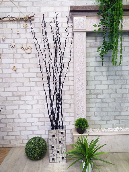 Floor mirror vase with a set of black branches, buy for the interior of the cafe