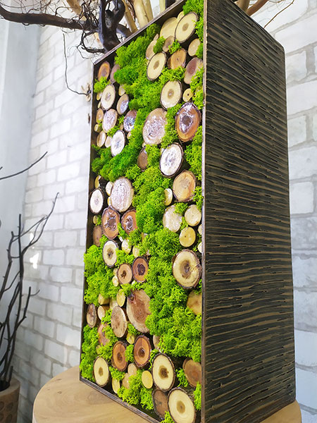 Floor vase decor made of wooden slices and moss, buy for office interior, Singapore, Denmark, UK, UAE